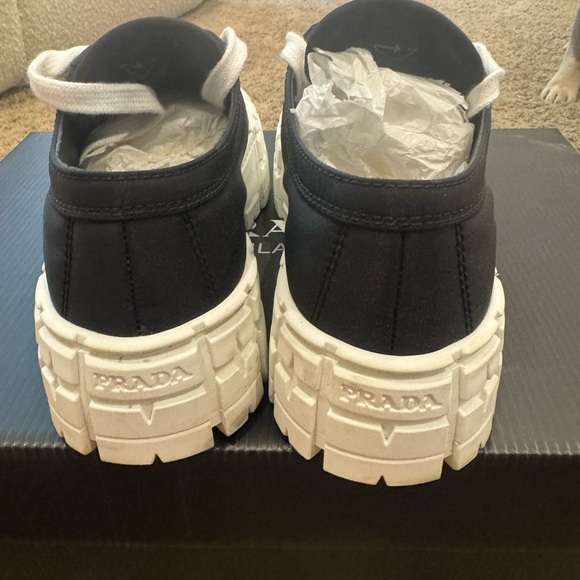 Prada black Double Wheel Re-Nylon gabardine sneakers - Picture 4 of 6